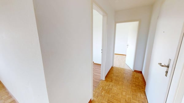 Helle 4-Zimmer-Wohnung im 1. OG ruhig wohnen in Uetikon am See | BEFRISTET 10