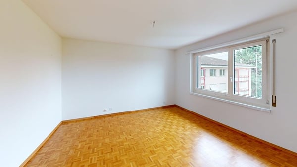 Helle 4-Zimmer-Wohnung im 2. OG ruhig wohnen in Uetikon am See | BEFRISTET 9