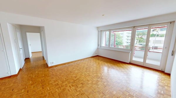 Helle 4-Zimmer-Wohnung im 2. OG ruhig wohnen in Uetikon am See | BEFRISTET 2