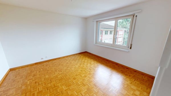 Helle 4-Zimmer-Wohnung im 2. OG ruhig wohnen in Uetikon am See | BEFRISTET 5