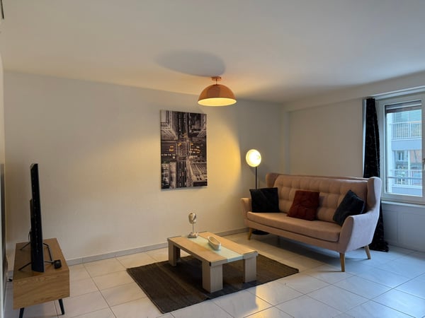 🏡Modern 1.5-Room Furnished Apartment in Zürich Altstetten (near Zürich-Binz) 1