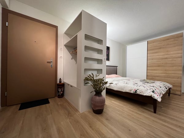 🏡 Fully Furnished Apartment City Connect Apartment – 2.5 zi Just 1 Min from Oerlikon Station 11