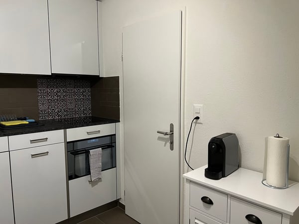 🏡 Fully Furnished Apartment City Connect Apartment – 2.5 zi Just 1 Min from Oerlikon Station 15
