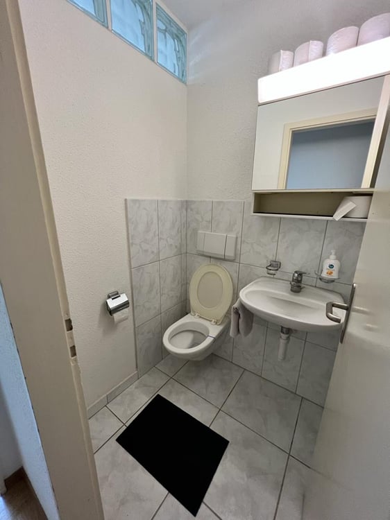 🏡 Fully Furnished 1.5-Room Apartment in Glattbrugg – Ideal for Expats, Families & Professionals 10