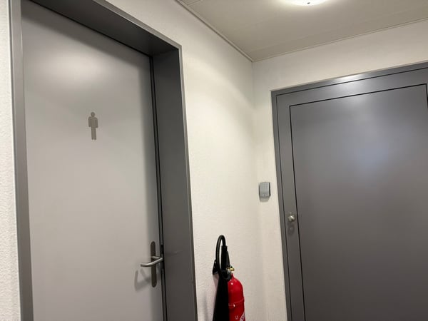 🏢 Modern Coworking Workspace | CHF 699/mo | Chamerstrasse 176 Zug | Available Now 10
