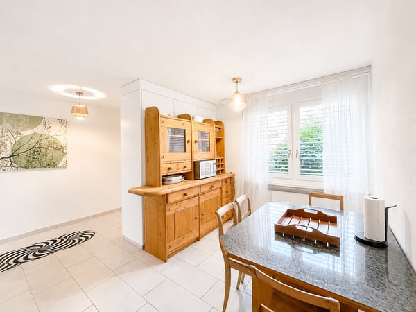 🌿 Bright Modern Studio with Balcony & Garden Access | Minutes from Zürich HB 6