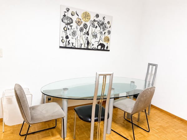 🏡 Premium Fully Furnished 3.5-Room Corporate Apartment with Balcony | Zürich Wiedikon 12