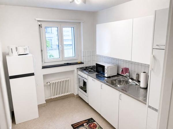2.5-Zimmer Fully Furnished Apartment in Dübendorf – Zone 121 3