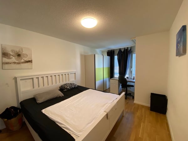 🌟 2.5-Room Spacious & Stylish Apartment with Lift in Prime Zone 10 Location 🌟 4