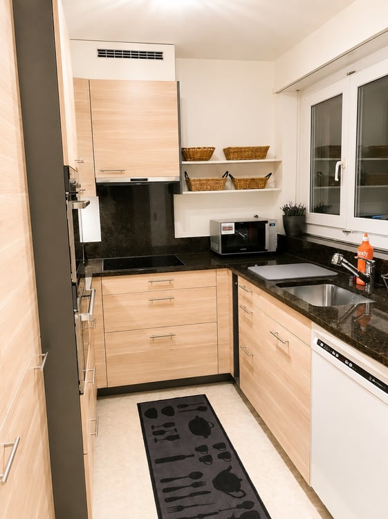 3.5-Room Fully Furnished Apartment in Glattbrugg – Near Zurich Airport & Business Hubs 9