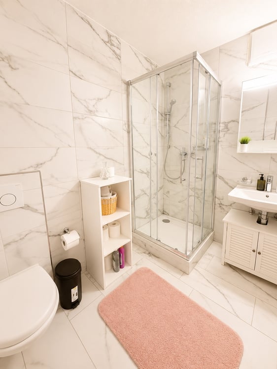 🏡Fully Furnished Studio Apartment Steinstrasse 35 8003 Zurich Ground Floor Right Side-S4 10