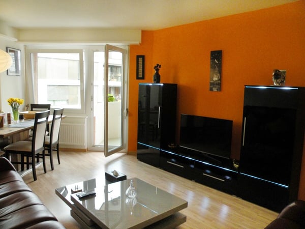 🏡 Charming Furnished 2.5-Room Apartment Seebacherstrasse 64, Zürich Seebach 2nd Floor Left 4