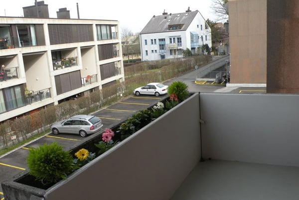🏡 Charming Furnished 2.5-Room Apartment Seebacherstrasse 64, Zürich Seebach 2nd Floor Left 16