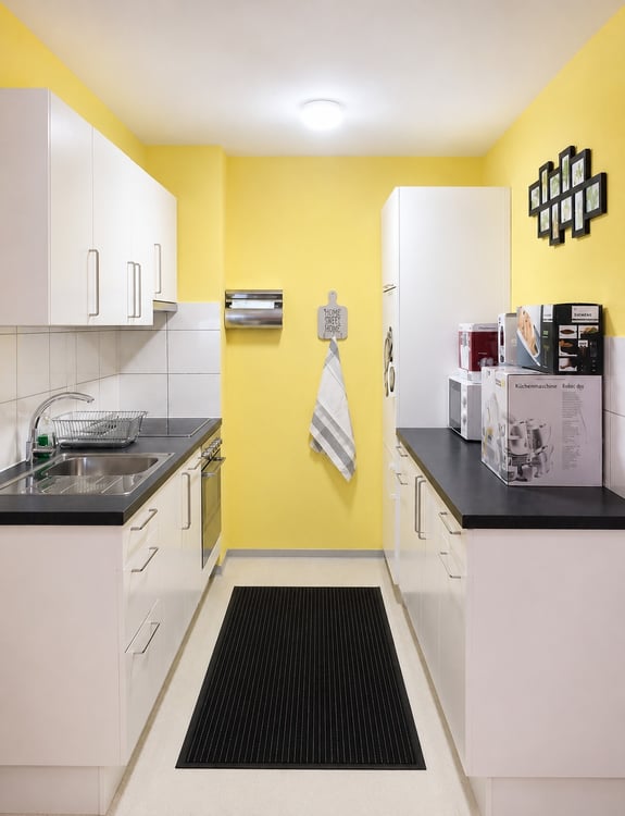 🏡 Charming Furnished 4.5-Room Apartment Seebacherstrasse 64, Zürich Seebach 2nd Floor Left 10