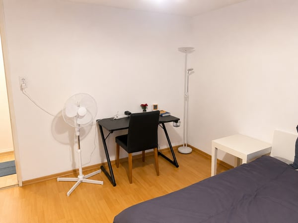 🏠 Charming 3.5-Room Furnished Apartment with Balcony in Adliswil – Available Immediately 8