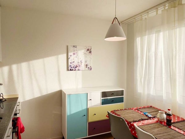 🏡 Fully Furnished 1.5-Room Apartment for Rent – Ueberlandstrasse, 8051 Zürich 4