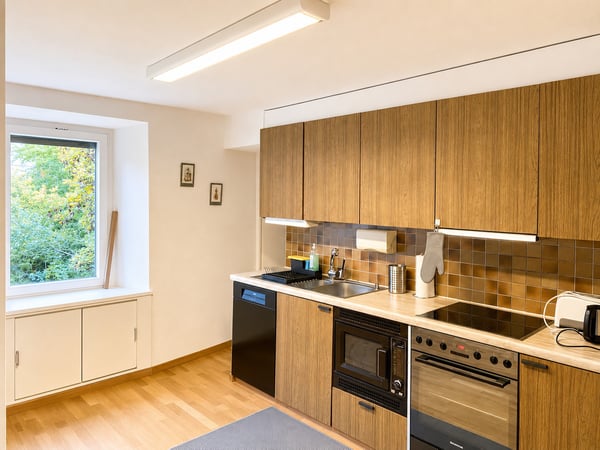 🏡Charming Furnished 2.5-Room Apartment in Langnau am Albis 6