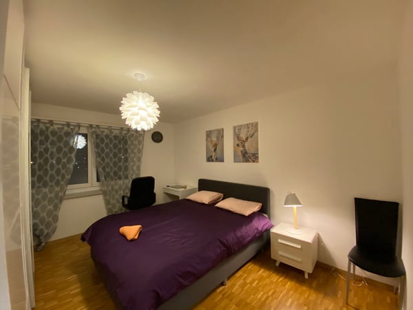 🌇 Fully Furnished 2.5-Room Apartment in Opfikon | Short-Term Rental | Balcony | Private Laundry 6