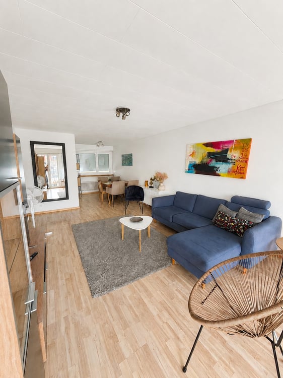 ✨Furnished 3.5-Room Apartment with Balcony and Beautiful Views in Wallisellen 3