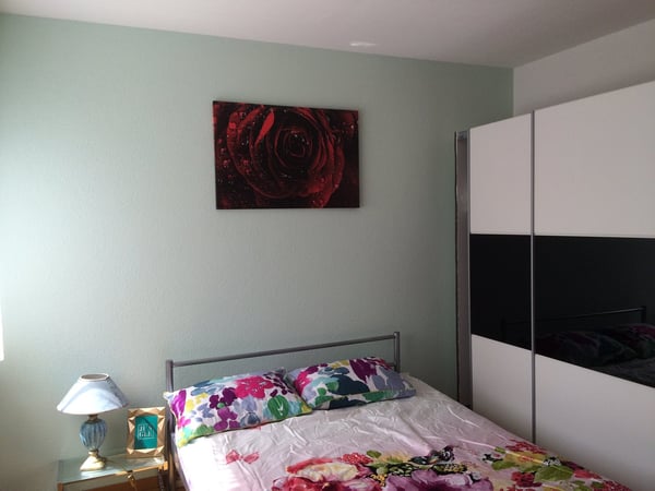 ⭐Charming Furnished 3.5-Room Apartment with Balcony in Opfikon 7