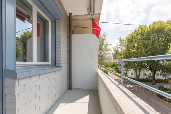 🏡Charming Furnished 2.5-Room Apartment with Balcony in Zürich Oerlikon 13
