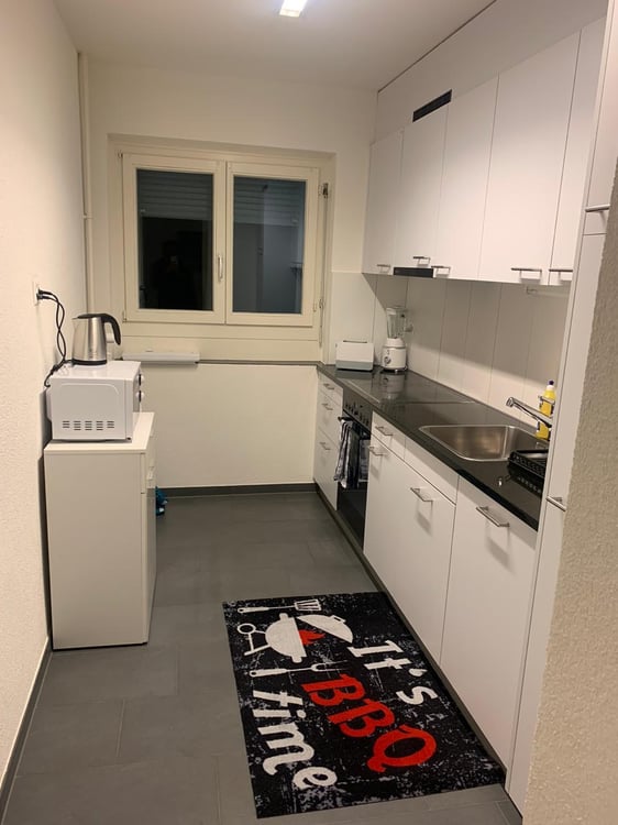 🏡Charming Furnished 2.5-Room Apartment with Balcony in Zürich Oerlikon 9