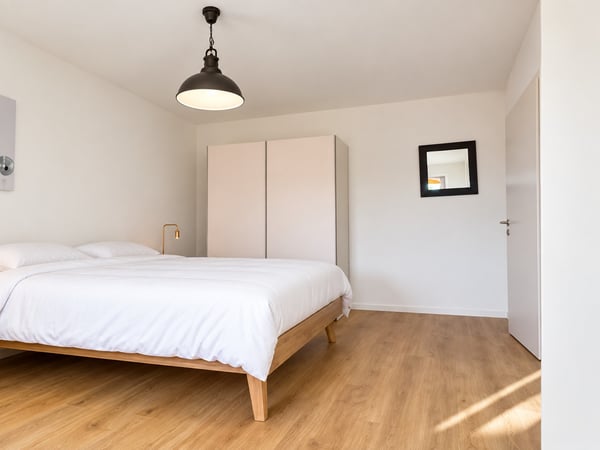 🏡 Fully Furnished 1.5-Room Apartment for Rent – Überlandstrasse, 8051 Zürich 3