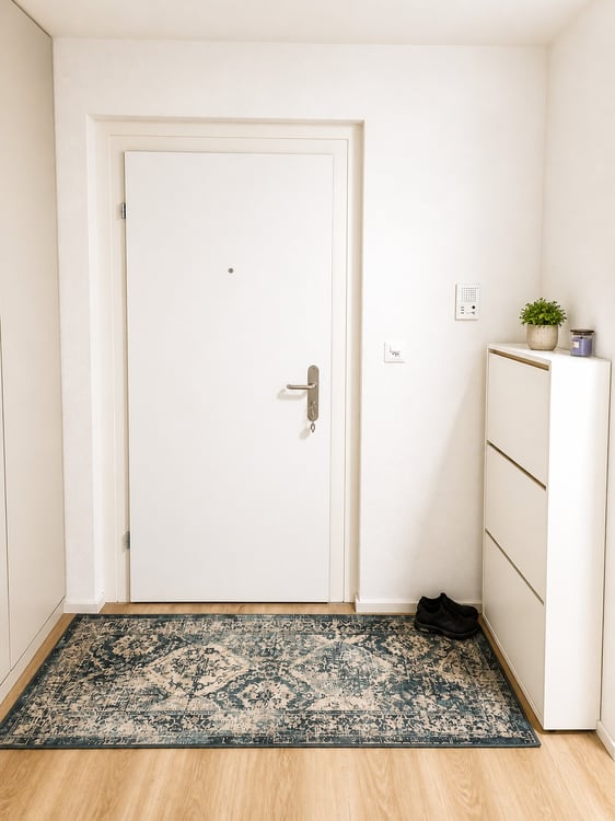 ✨Fully Furnished 2.5-Room Apartment with Balcony in Zürich 8