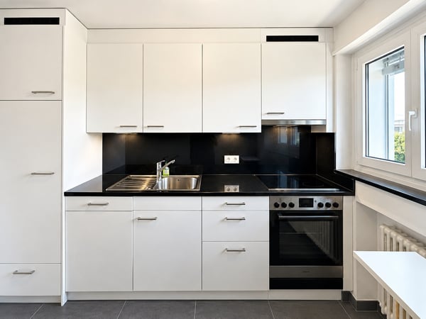 ✨Charming Furnished 2.5-Room Apartment with Balcony in Dübendorf 11