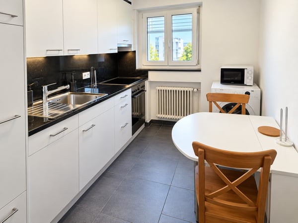 ✨Charming Furnished 2.5-Room Apartment with Balcony in Dübendorf 10