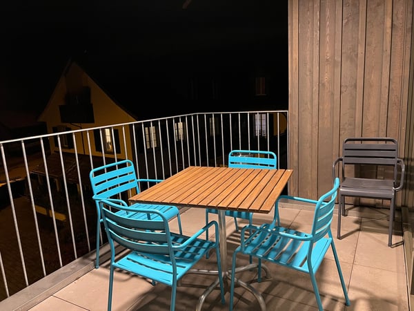 💎 Spacious & Fully Furnished 4.5-Room Apartment with Balcony & Stunning Views in Embrach 26