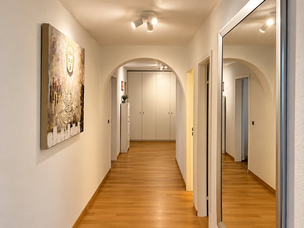 💎 Elegant Furnished 3.5-Room Home with a Beautiful Balcony in Seebach 20