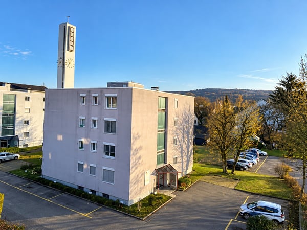 🏡 Furnished 3.5-Room Apartment with Private Balcony in Dübendorf – 8600 12