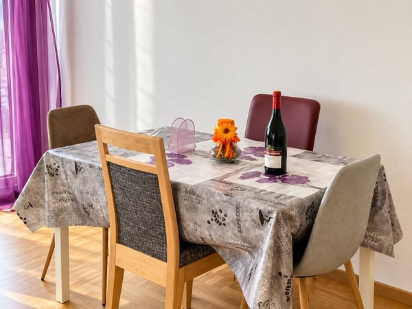 🏡 Furnished 3.5-Room Apartment with Private Balcony in Dübendorf – 8600 7
