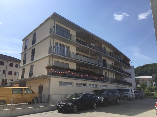 Autoeinstellhallenplatz in Lausen zu vermieten 2