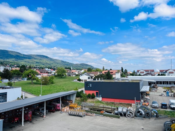 ausgebaut und sofort verfügbar - Expansion möglich 12