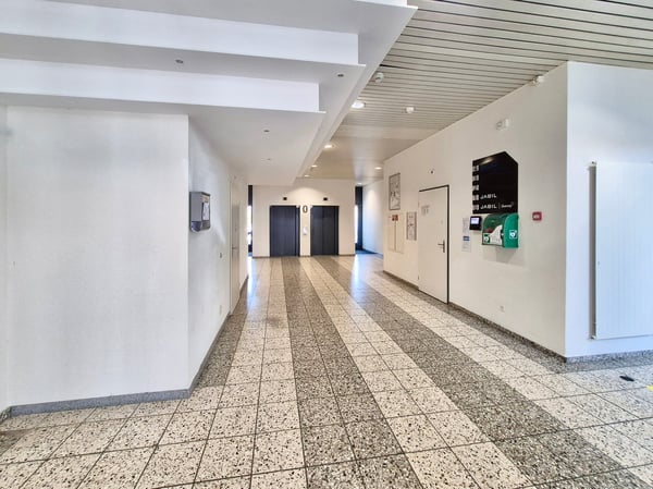 Toplage an A1/A2: flexible Büros zum fairen Preis! 10