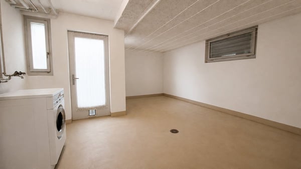 Freistehendes Einfamilienhaus mit Swimmingpool 22