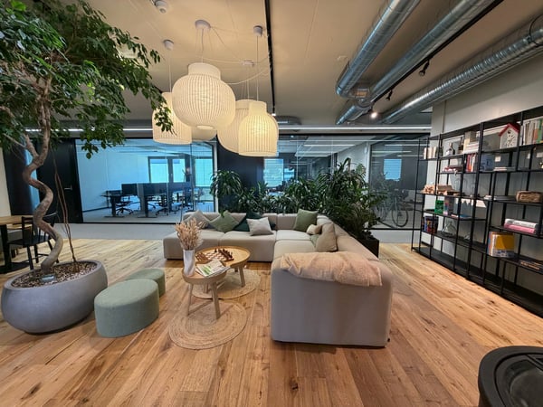 Vollmöbliertes Büro für 3 Arbeitsplätze (All-inclusive Services) 10