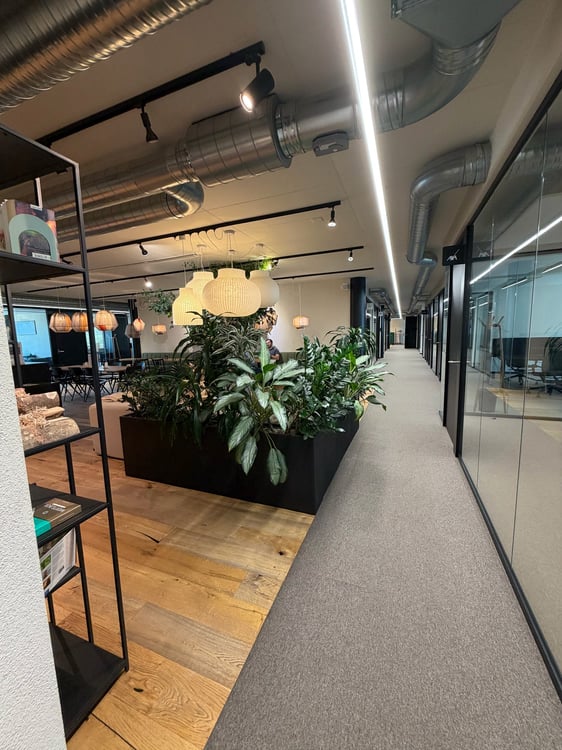 Vollmöbliertes Büro für 3 Arbeitsplätze (All-inclusive Services) 22