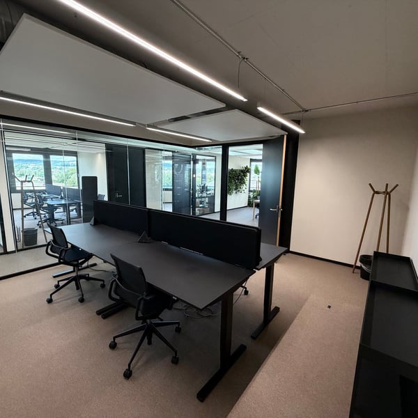 Vollmöbliertes 4er - Büro (All-inclusive Services)