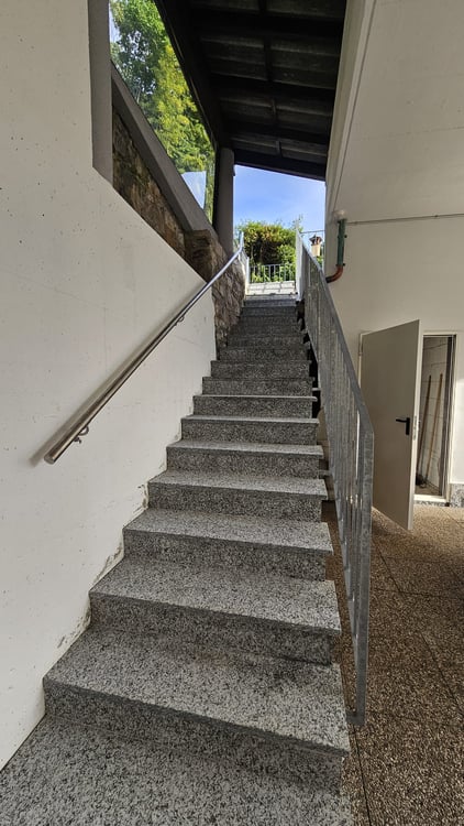 AFFITTASI NUOVO 3.5 LOCALI + GRANDE MANSARDA 3