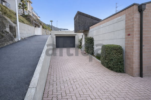 MODERNA VILLA CON VISTA LAGO - RESIDENZA SECONDARIA 9