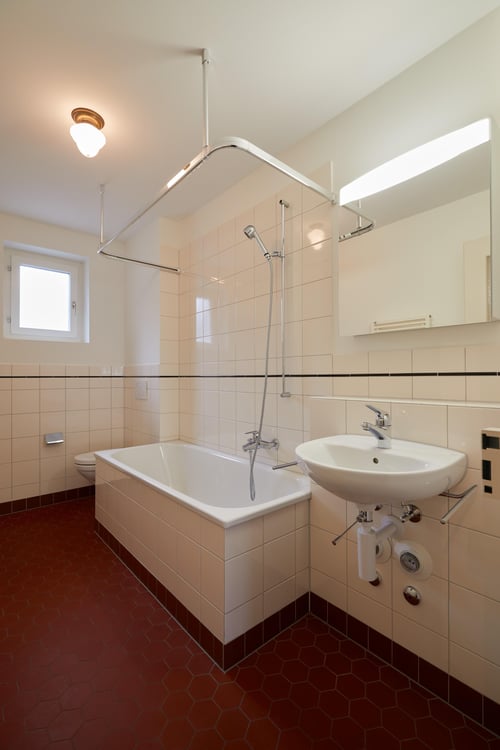 2.5-Zimmerwohnung 4. OG 3