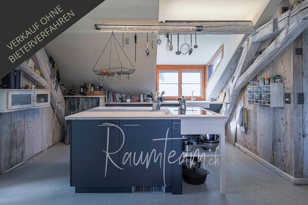 Kernsaniertes Bijou mit ganz besonderem Charme 1