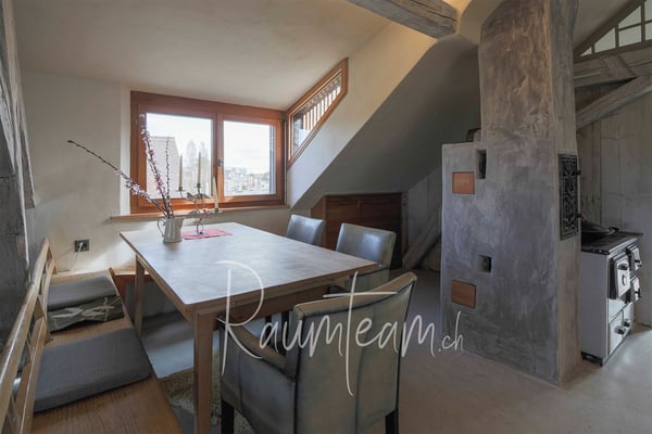 Kernsaniertes Bijou mit ganz besonderem Charme 2