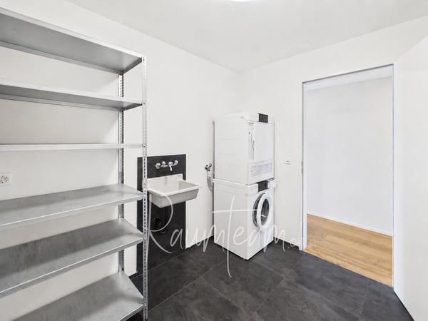 Stylische Wohnung mit Weitblick und top Ausstattung 16