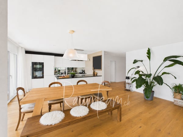 RESERVIERT - Helle Wohnung mit Blick ins Grüne 6
