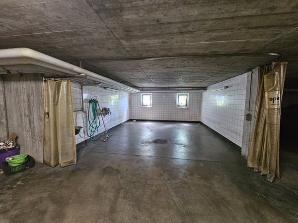 Tiefgaragen-Parkplätze zu vermieten Ruffinistrasse 6, 8 oder 9 3