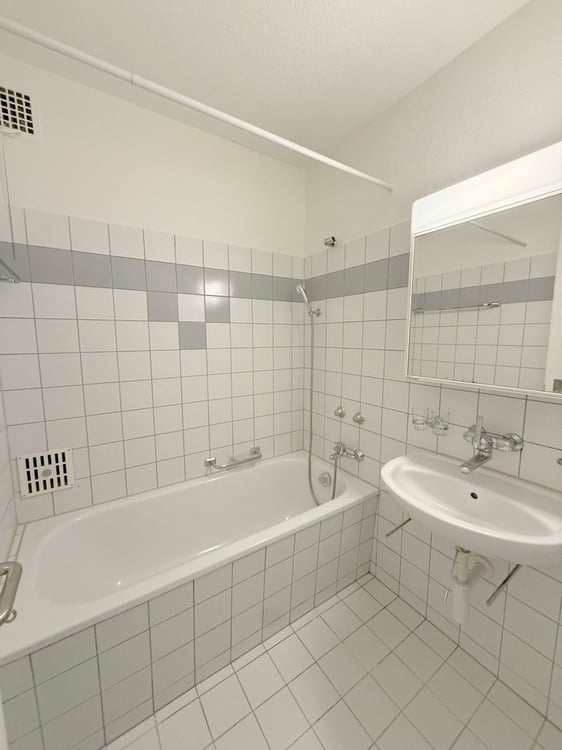 1 Zimmer-Wohnung, 2502 Biel 10